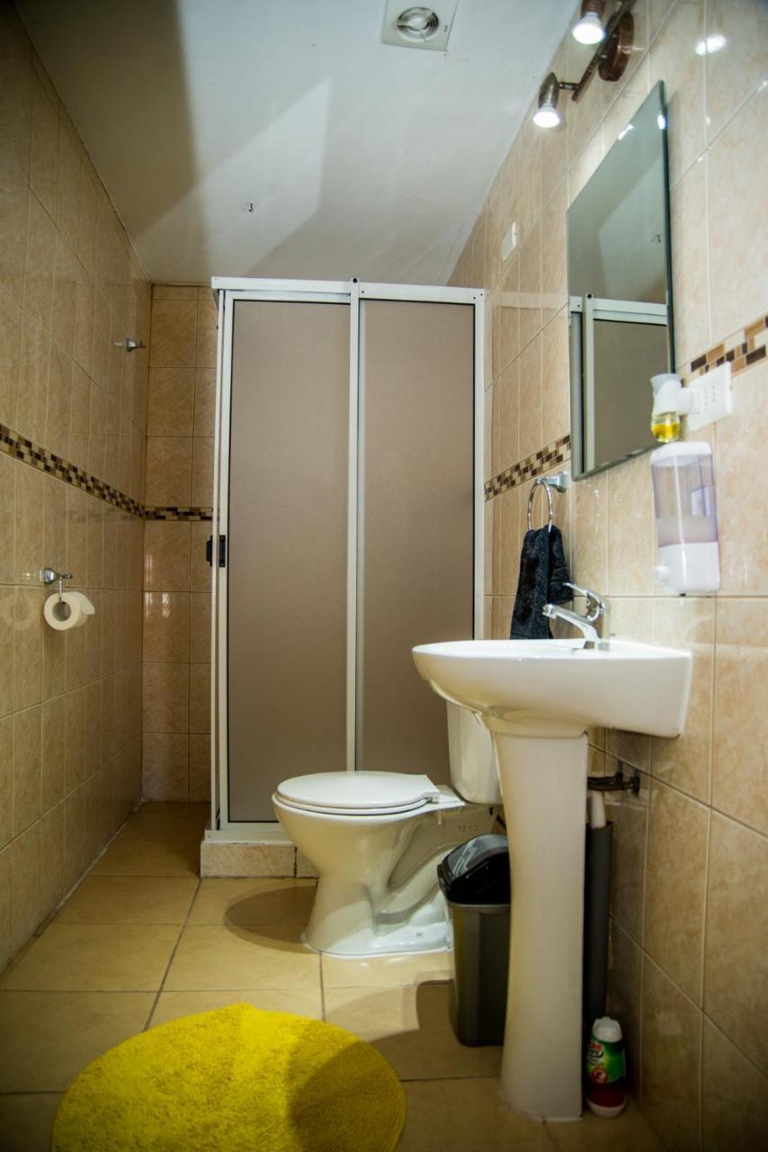 Hostal Los Carrera Concepcion Bagian luar foto